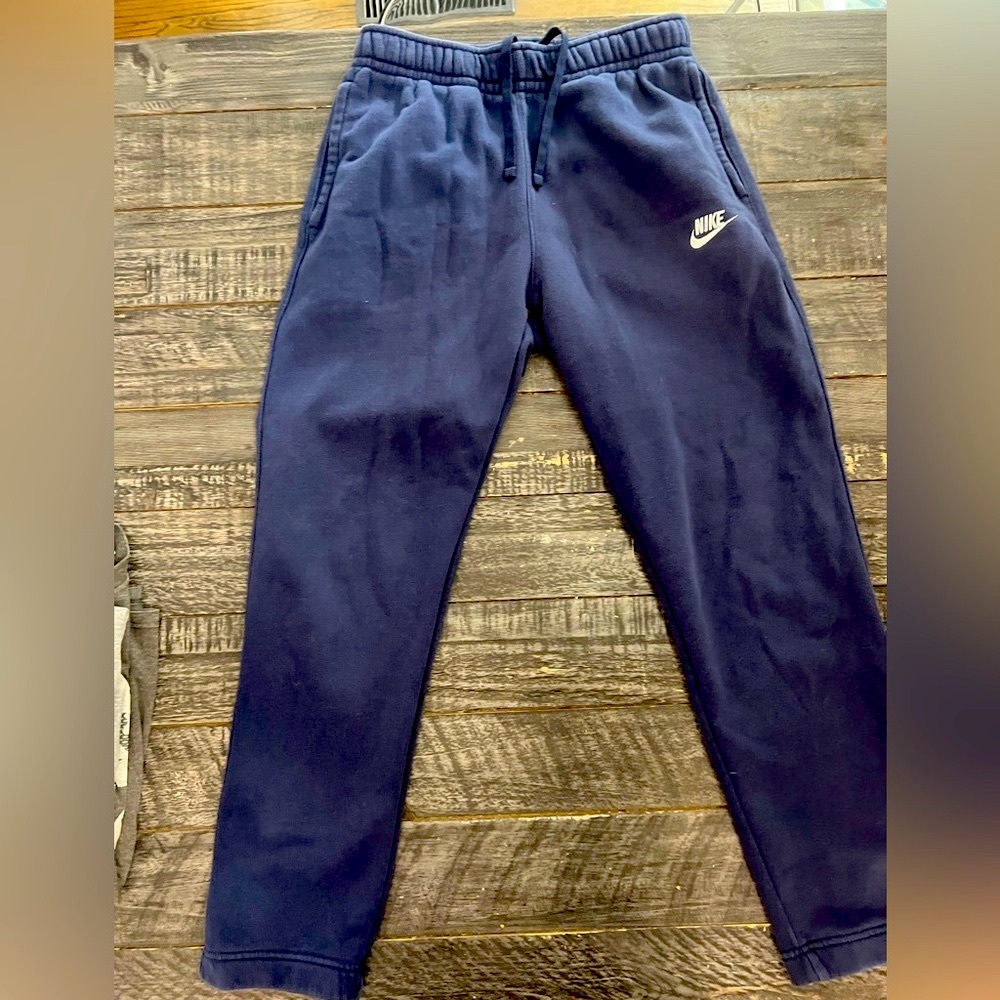 Nike Navy blue joggers. Great condition. Ton of life left in them!
